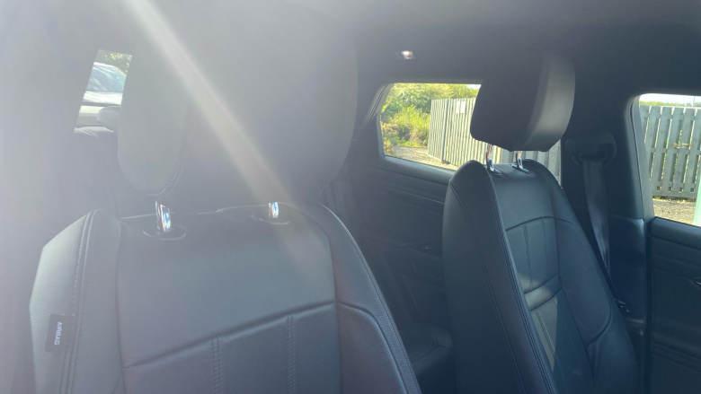 Land Rover Range Rover Evoque 2.0 D200 R-Dynamic SE 5dr Auto Diesel Hatchback